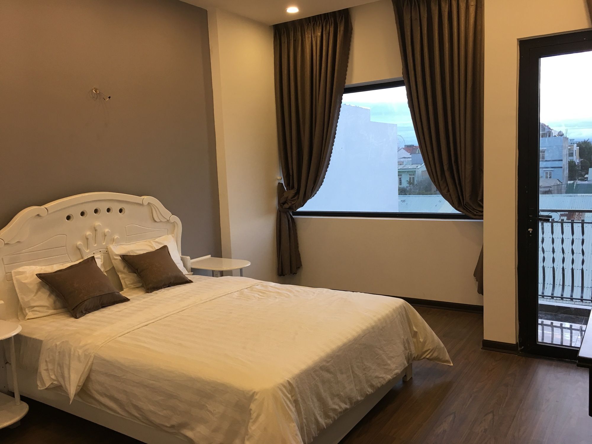 Bella Apartment My Khe Beach Da Nang Bagian luar foto
